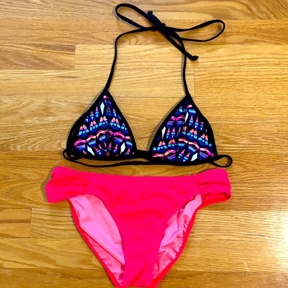 Victoria Secret’s PINK Mismatched Two Piece Bikini